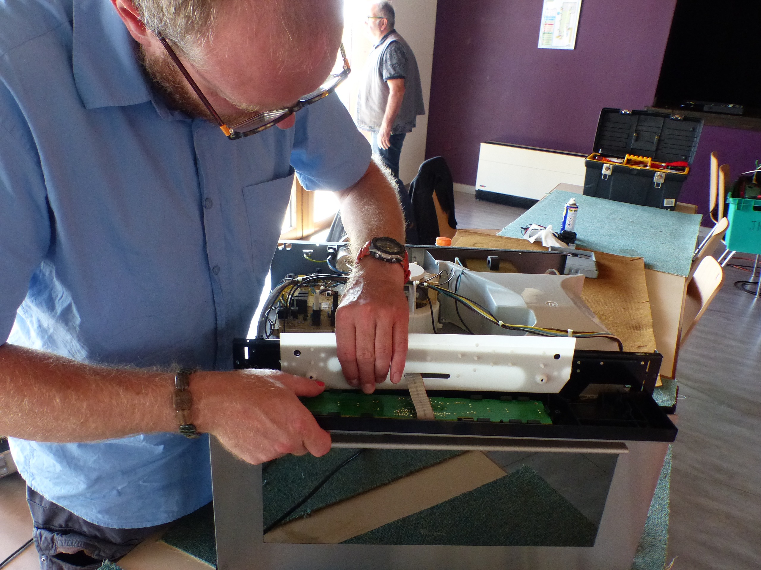 Un repair café agrémenté de bons conseils